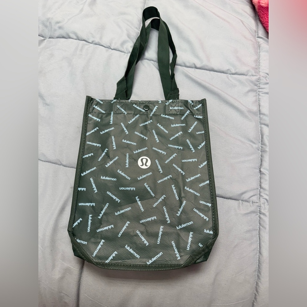 lululemon bag